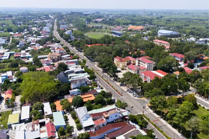 CÓ NÊN MUA ĐẦU TƯ ĐẤT NỀN DẦU TIẾNG NĂM 2025?